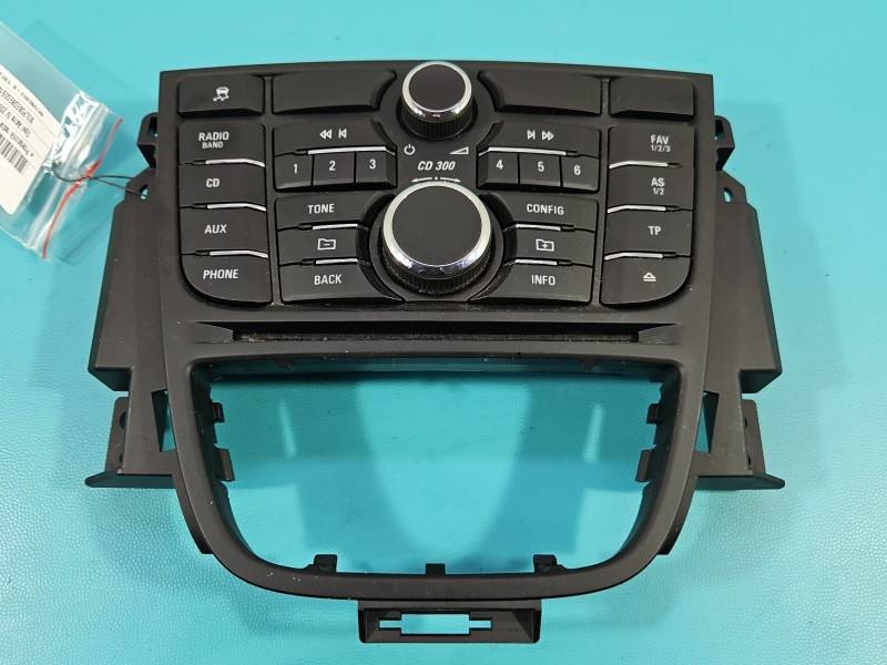 Перемикач радіо навігації Opel Astra J 13360090