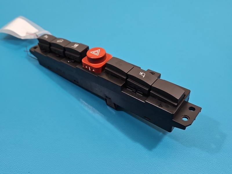 Переключатель кнопка Opel Antara 96673014
