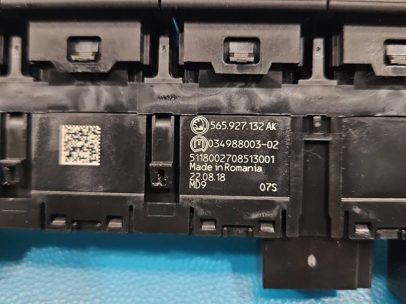 Перемикач кнопка Skoda Kodiaq 565927132AK — фото деталі 8