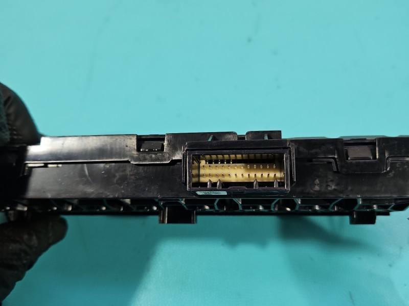 Перемикач кнопка Renault Master 283E81404R — фото деталі 5