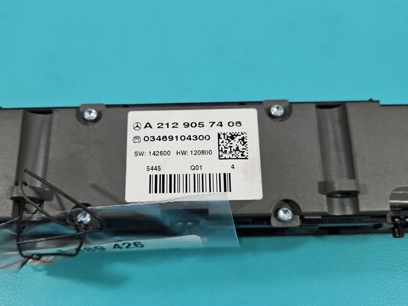 Перемикач кнопка Mercedes E W212 A2129057406 — фото деталі 4