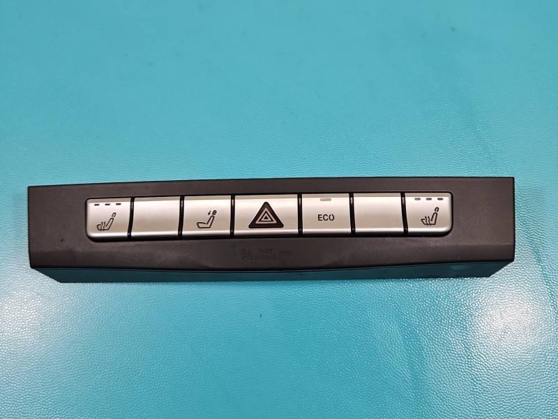 Перемикач кнопка Mercedes E W212 A2129052201 — фото деталі 2