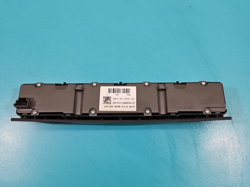 Перемикач кнопка Mercedes E W212 A2129052201 — фото деталі 3