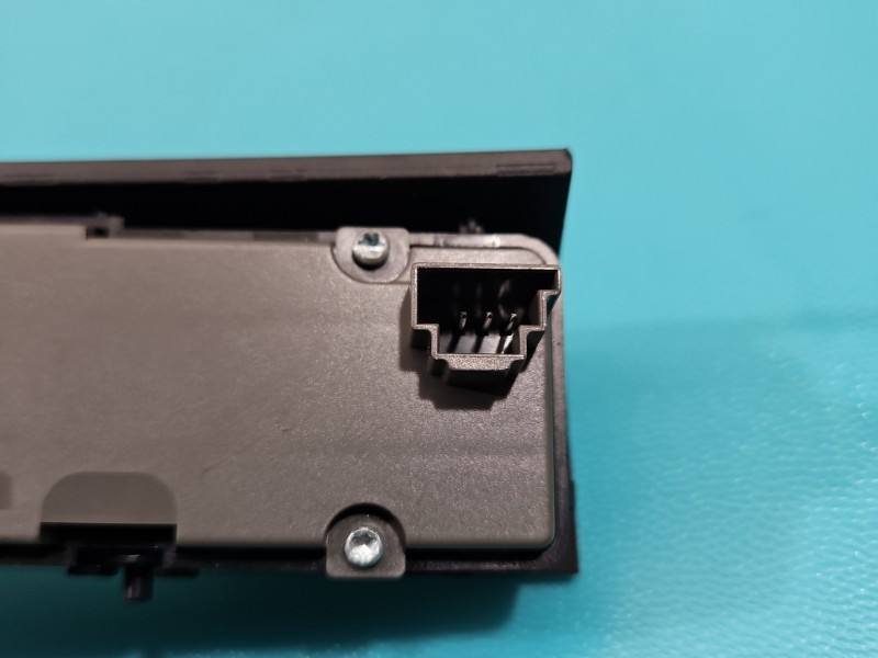 Перемикач кнопка Mercedes E W212 A2129052201 — фото деталі 5