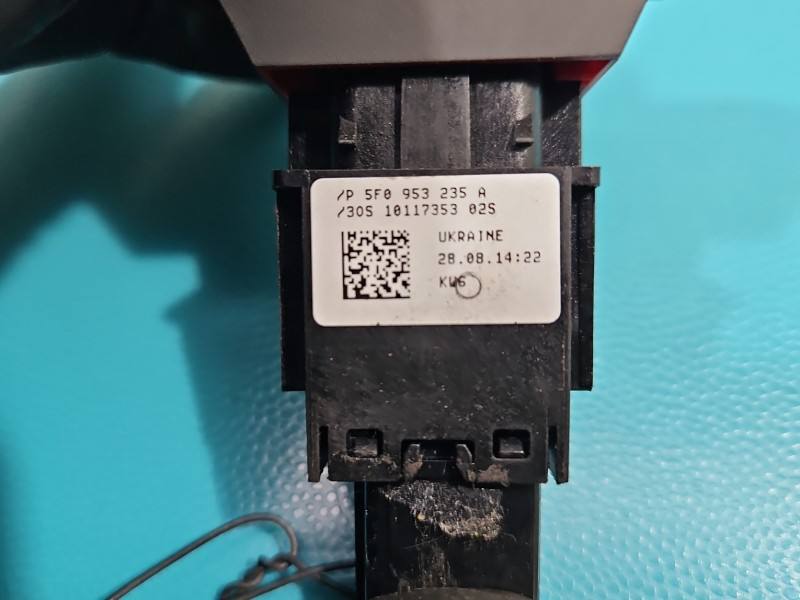 Переключатель кнопка Seat Leon 30S10117355302S — фото детали 4