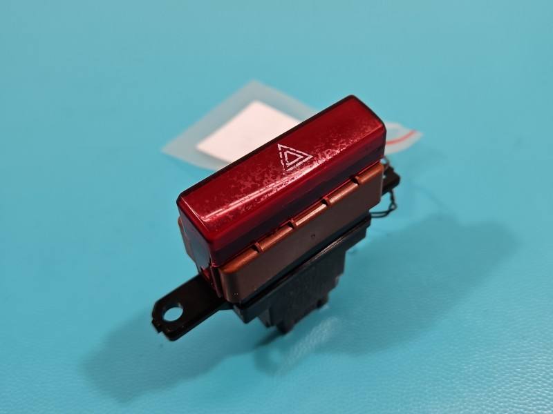 Перемикач кнопка Honda Accord M37844