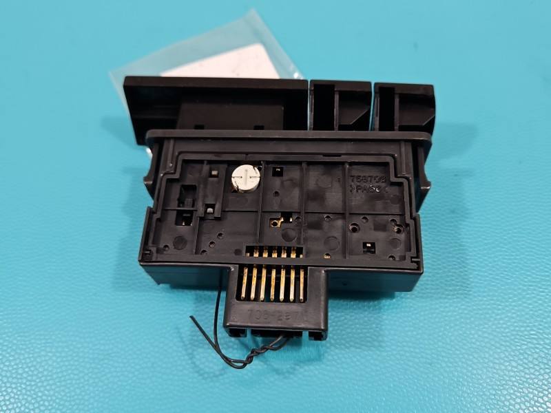 Переключатель кнопка Toyota Prius 758706 — фото детали 3