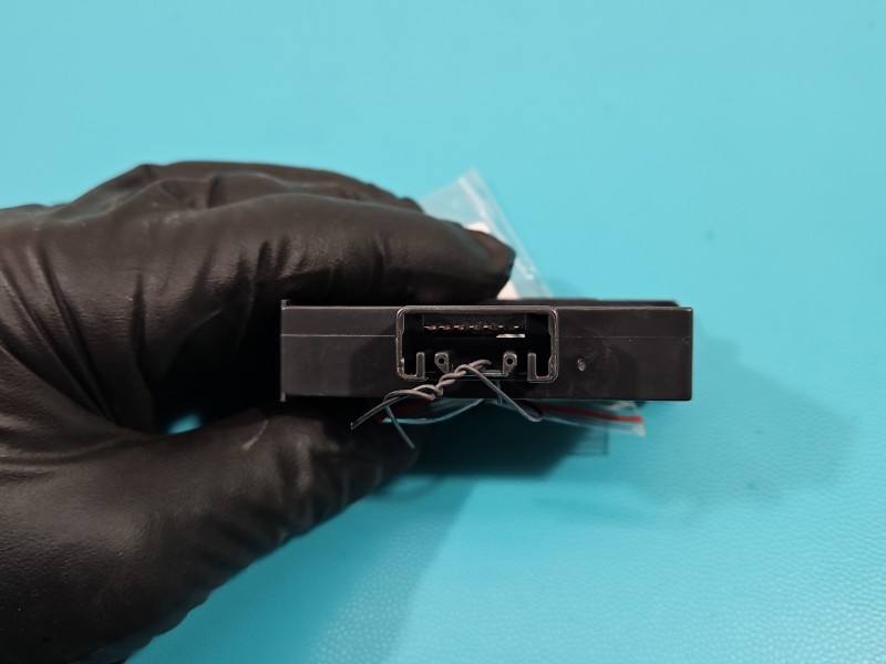 Переключатель кнопка Toyota Prius 758706 — фото детали 4