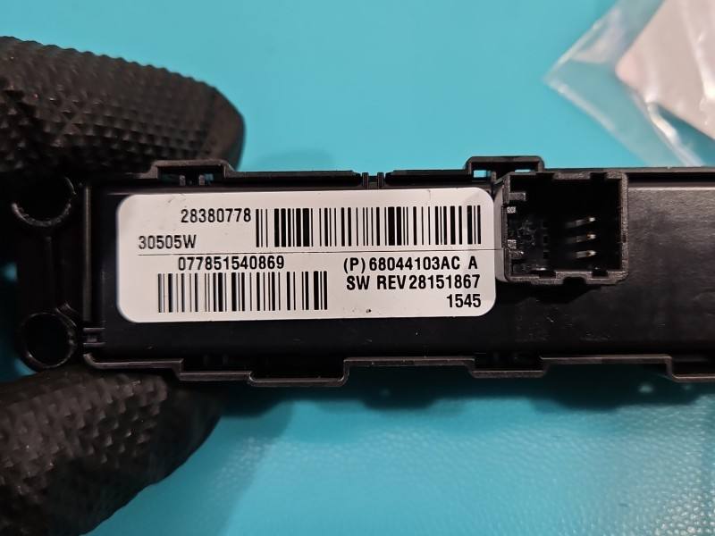 Переключатель кнопка Jeep Compass 68044103AC — фото детали 4