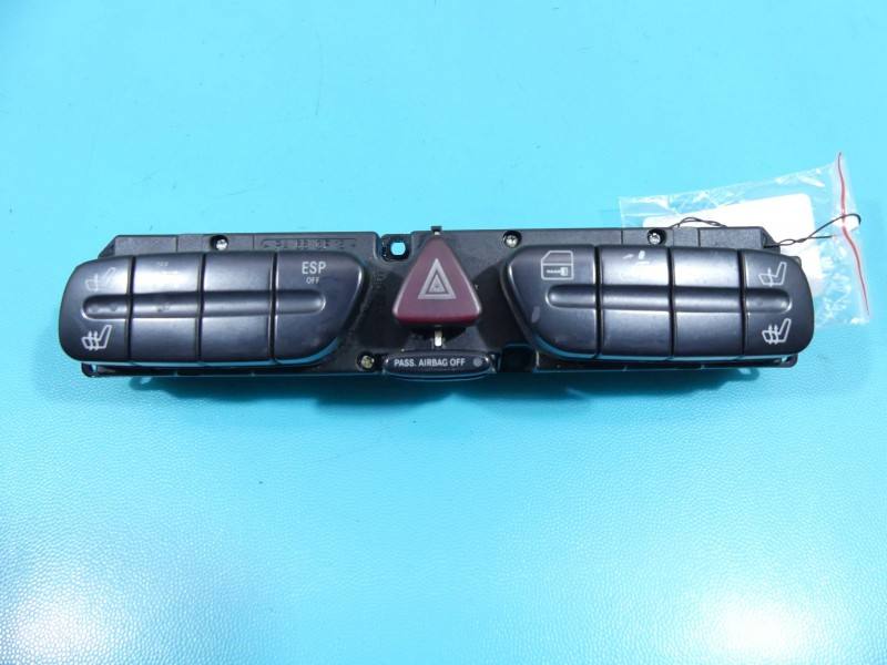 Переключатель кнопка Mercedes CLK 2038216579