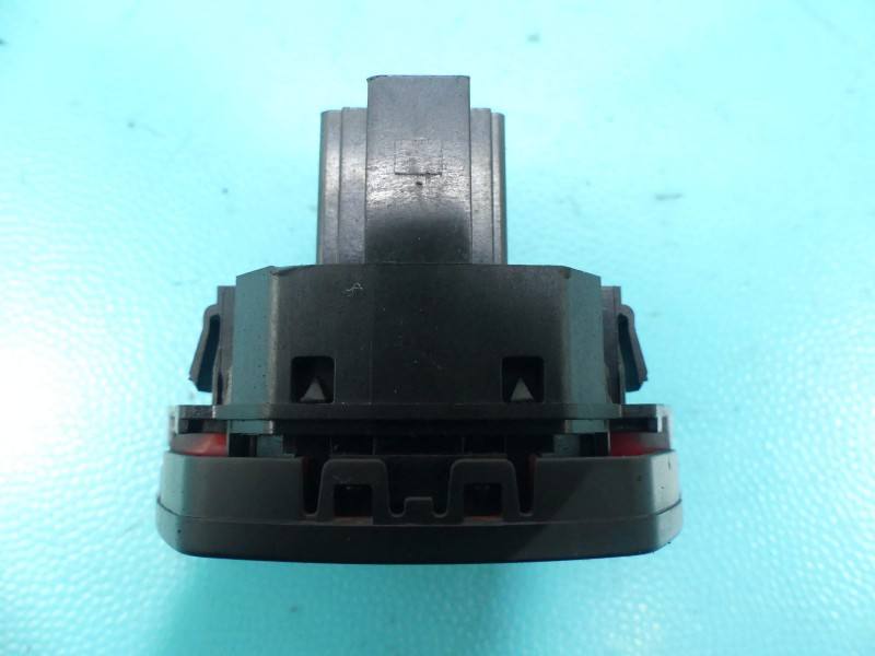 Перемикач кнопка Ford Transit Courier AM5T-13A350-AA — фото деталі 2