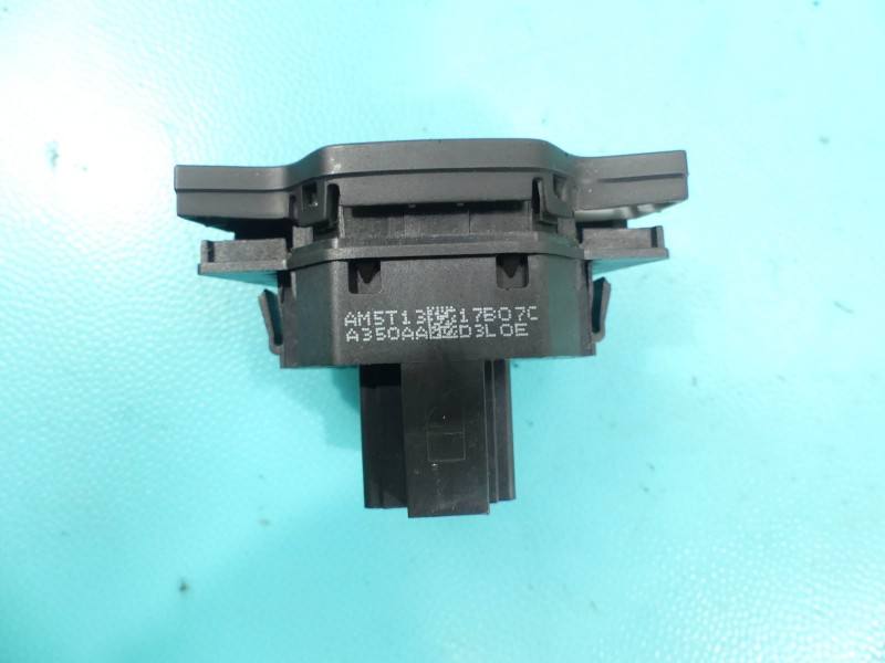 Перемикач кнопка Ford Transit Courier AM5T-13A350-AA — фото деталі 3