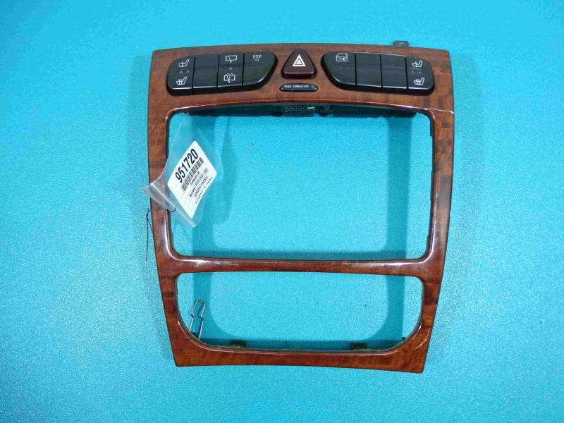 Перемикач кнопка Mercedes C W203 A2036802539