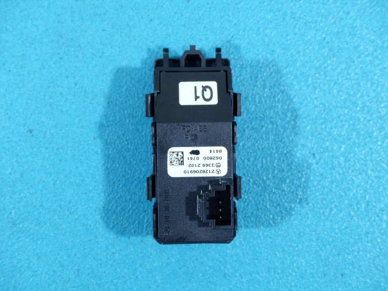 Перемикач кнопка Mercedes E C207 A2128206910 — фото деталі 2