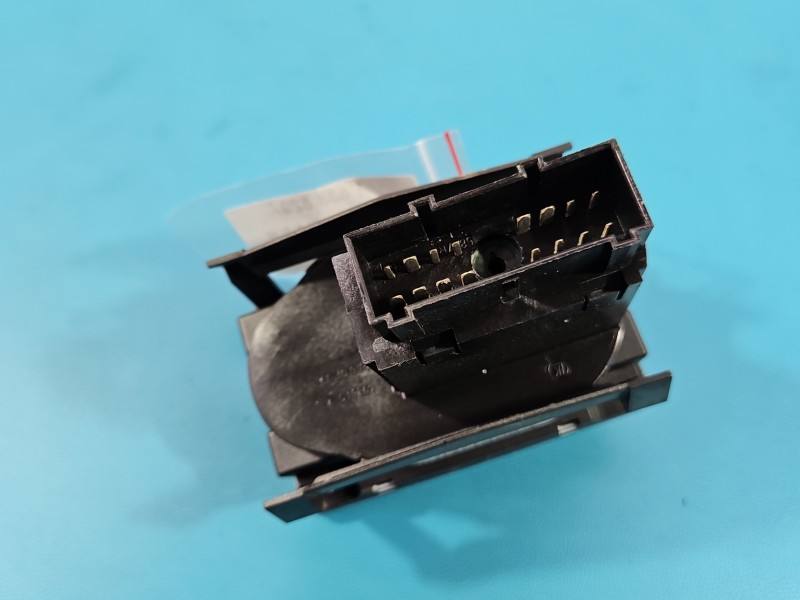 Перемикач кнопка Ford Kuga 7M5T-13A024-CA — фото деталі 5