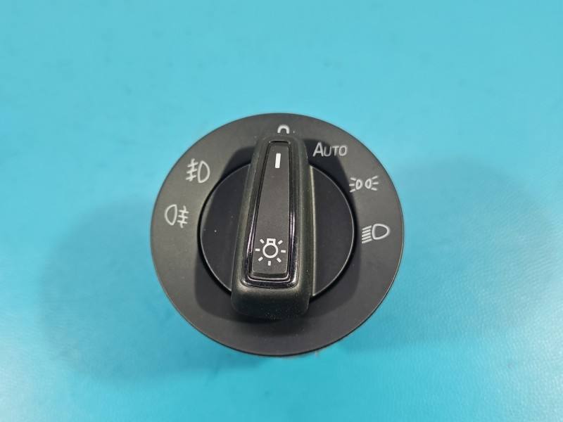 Перемикач кнопка Skoda Fabia 3 5E0941431D
