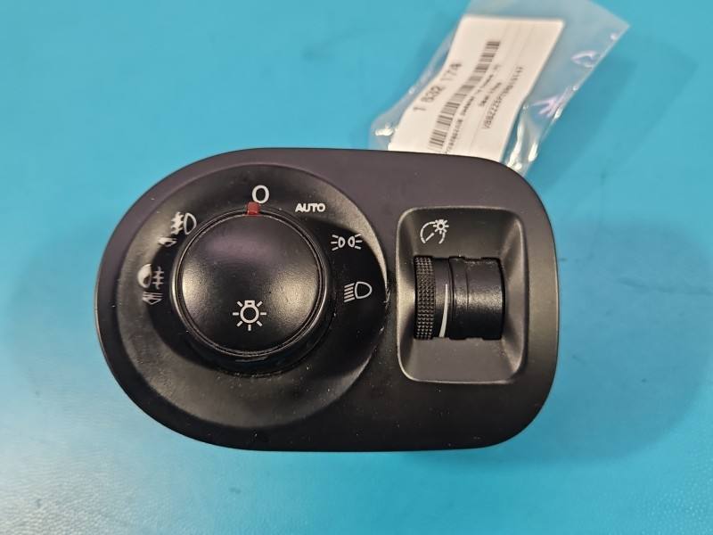 Переключатель кнопка Seat Altea 5P0919093