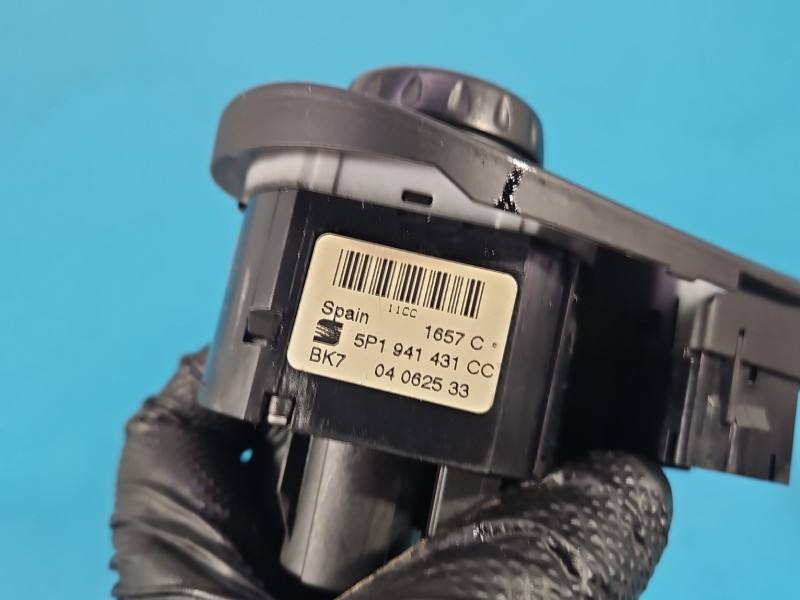 Переключатель кнопка Seat Altea 5P0919093 — фото детали 7