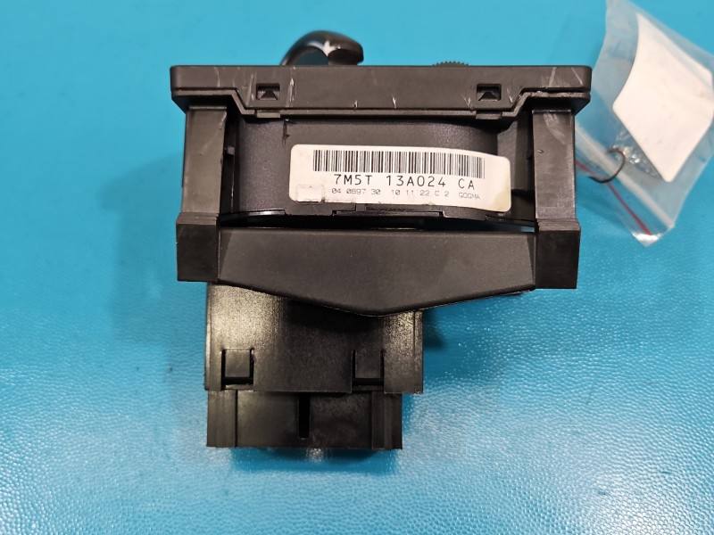 Перемикач кнопка Ford Kuga 7M5T13A024CA — фото деталі 5