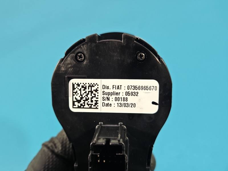 Перемикач кнопка Jeep Renegade 07356965670 — фото деталі 6
