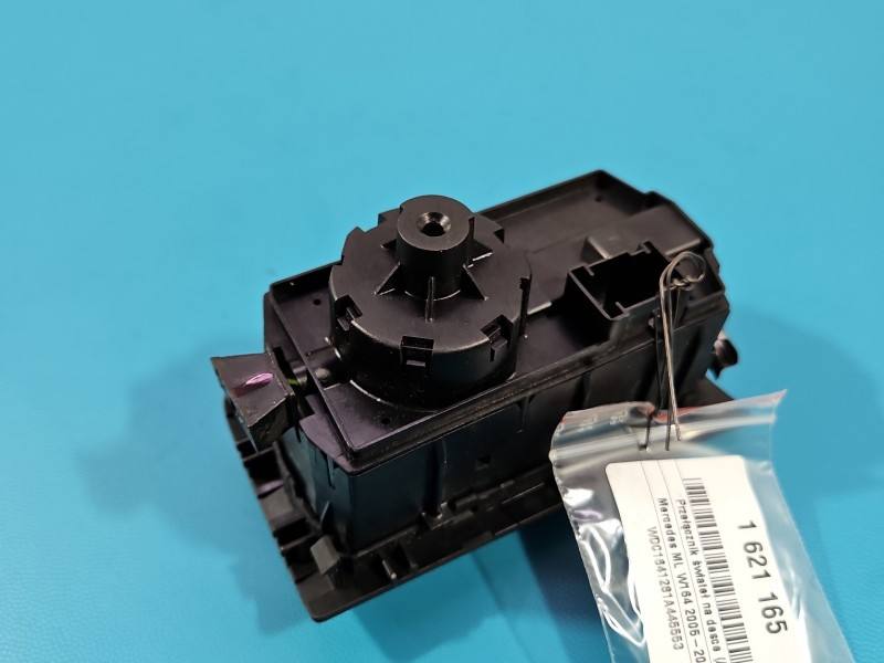 Переключатель кнопка Mercedes ML W164 A1645453004 — фото детали 4