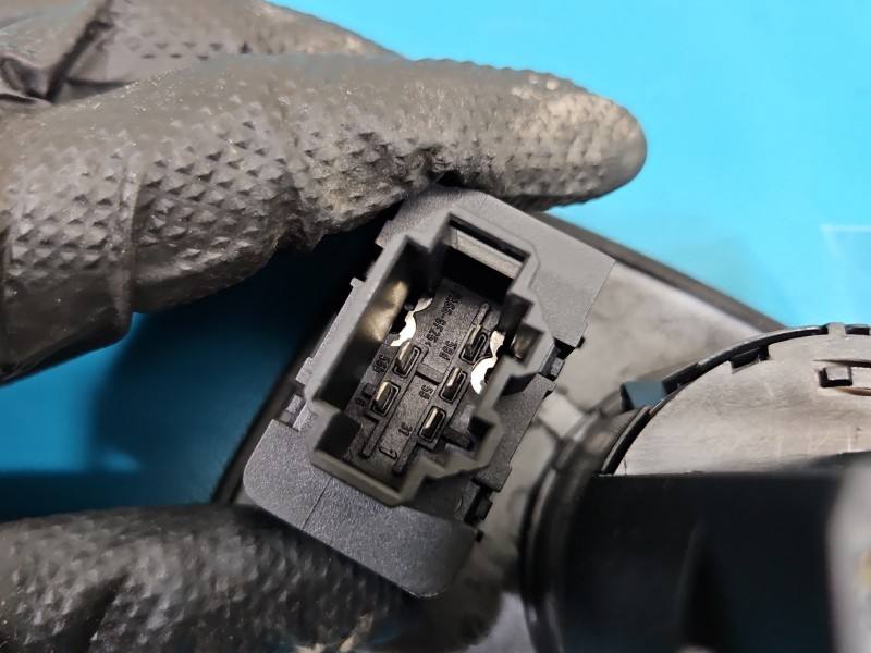 Перемикач кнопка Seat Ibiza 6J1941531A — фото деталі 4
