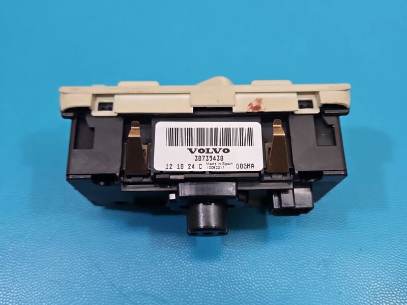 Перемикач кнопка Volvo S60 30739430 — фото деталі 3