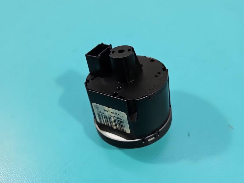 Перемикач кнопка Volkswagen Jetta 1K09414311BD — фото деталі 3