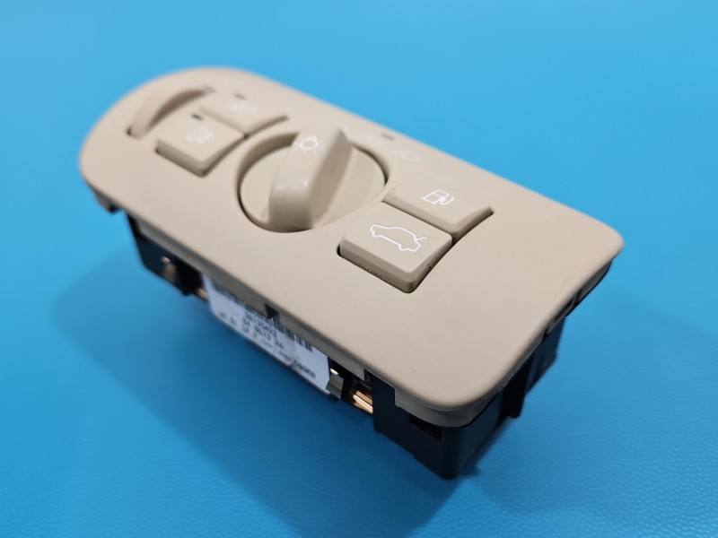 Перемикач кнопка Volvo XC60 30739422