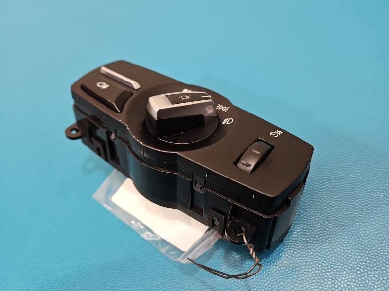 Перемикач кнопка BMW 7 F01 9204067