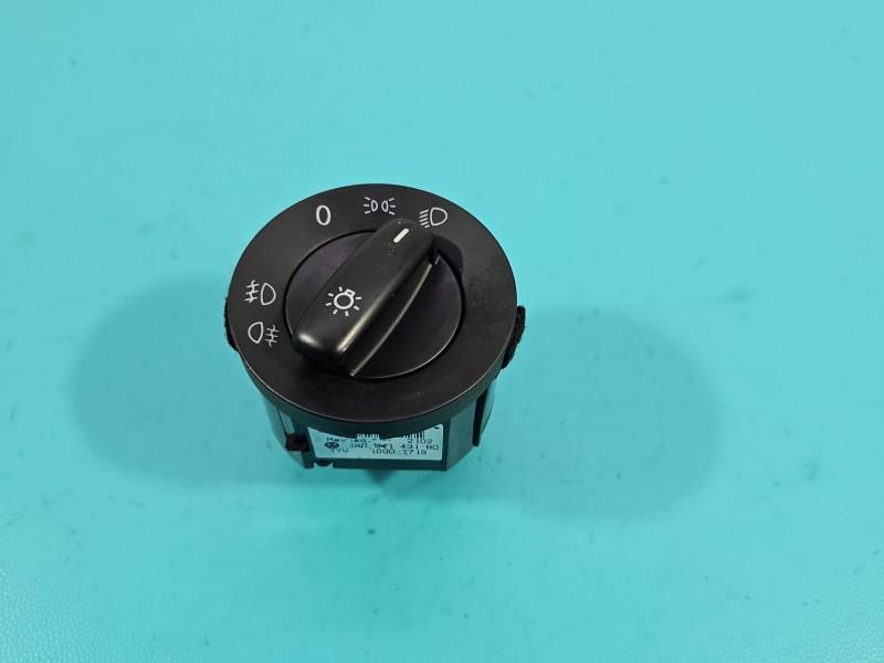 Переключатель кнопка Volkswagen Jetta 1K0941431BD — фото детали 2