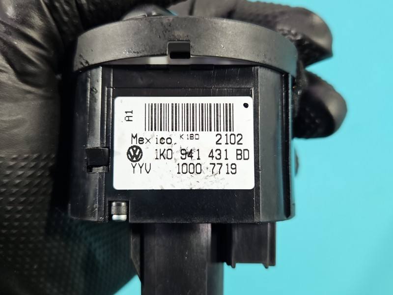 Переключатель кнопка Volkswagen Jetta 1K0941431BD — фото детали 7