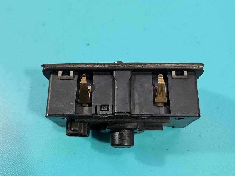 Переключатель кнопка Volvo XC60 30739412 — фото детали 3