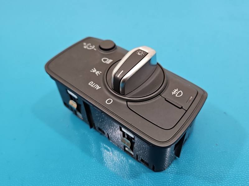 Переключатель кнопка Audi A3 8V 8V0941531K
