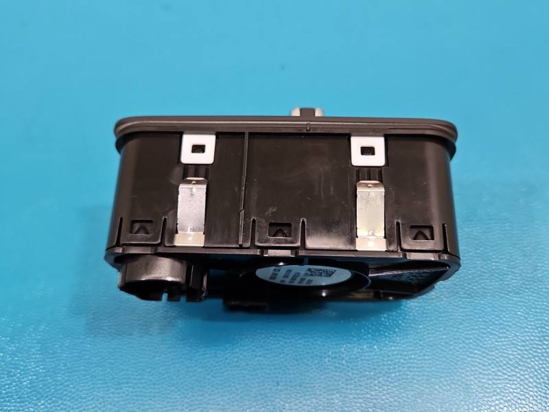 Переключатель кнопка Audi A3 8V 8V0941531K — фото детали 7