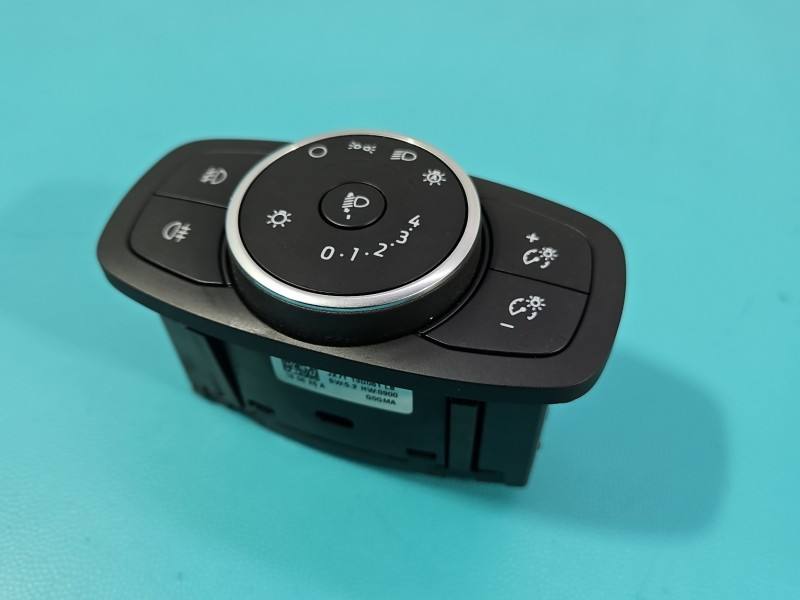 Переключатель кнопка Ford Focus JX7T-13D061-LB