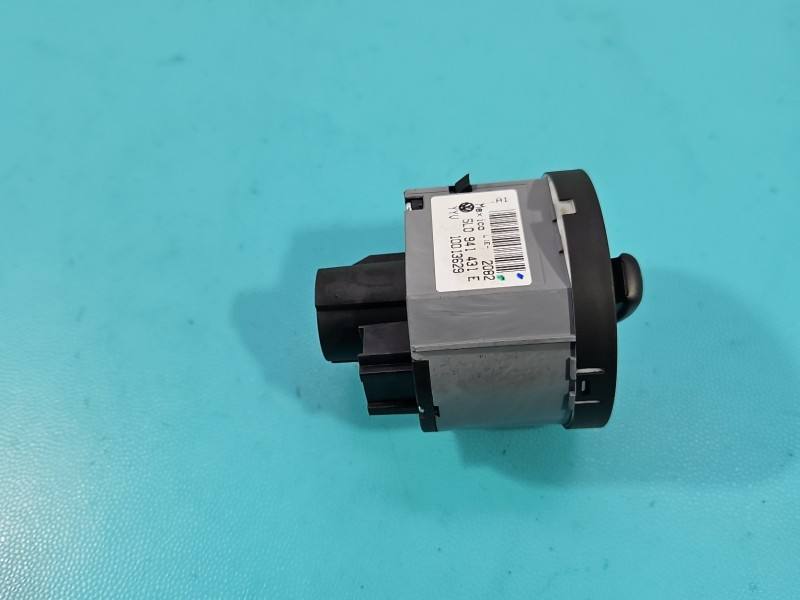 Перемикач кнопка Skoda Yeti 5L0941431E — фото деталі 4