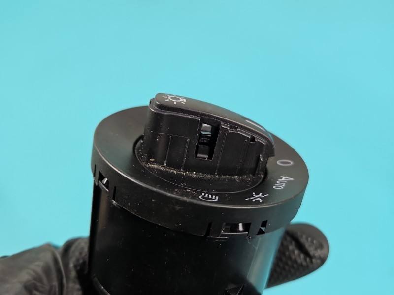 Переключатель кнопка Volkswagen Touran 3C8941431A — фото детали 8