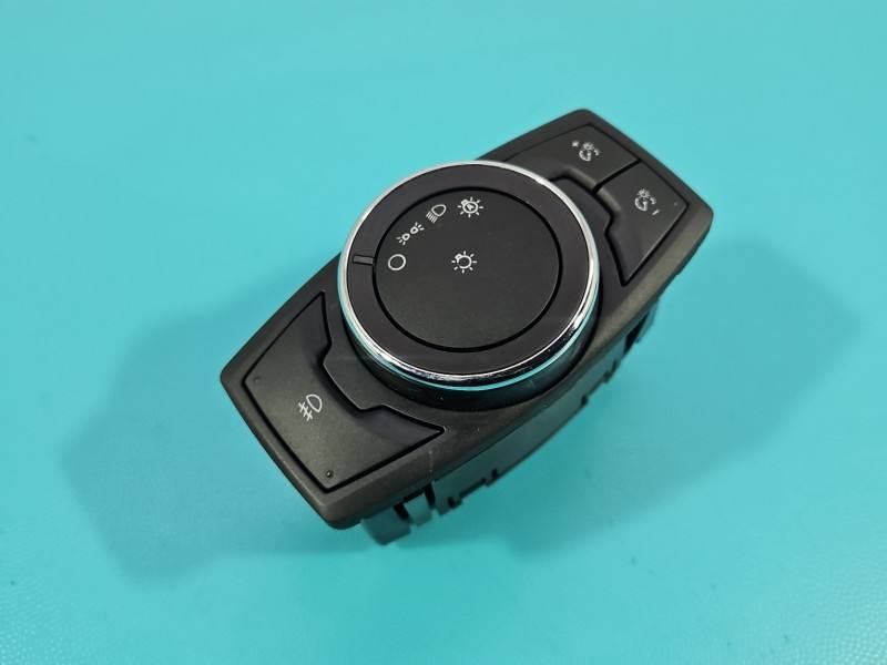 Перемикач кнопка Ford Fusion DG9T-13D061-BEW