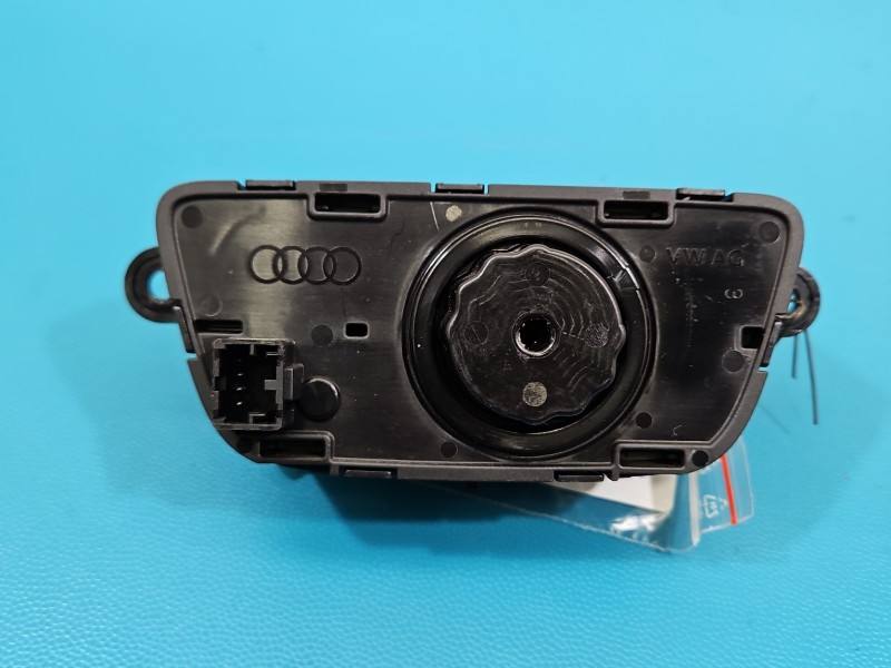 Перемикач кнопка Audi A4 B9 4M0941531AG — фото деталі 3