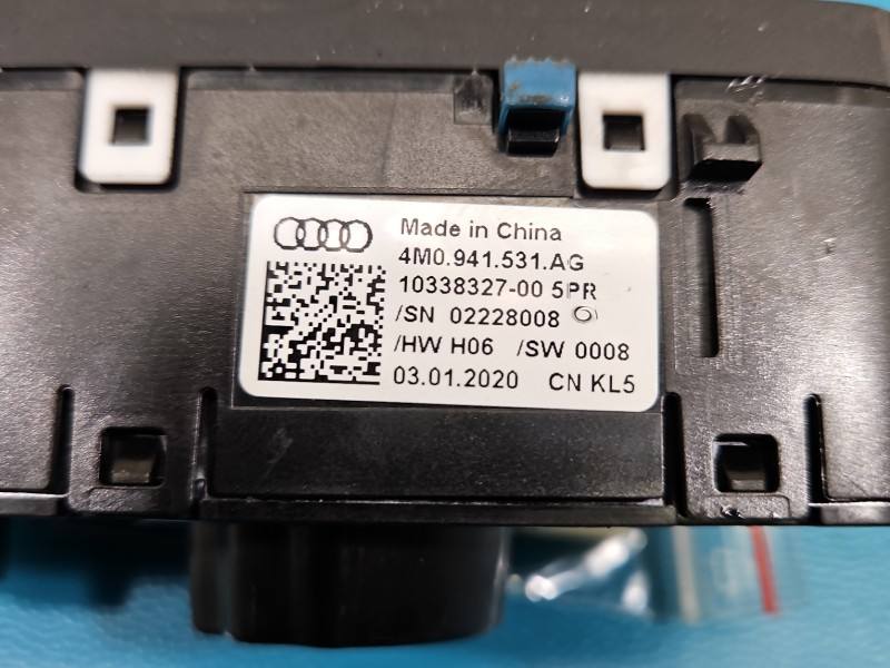 Перемикач кнопка Audi A4 B9 4M0941531AG — фото деталі 6