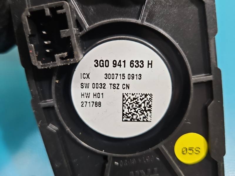 Перемикач кнопка Volkswagen Passat B8 3G0941633H — фото деталі 5