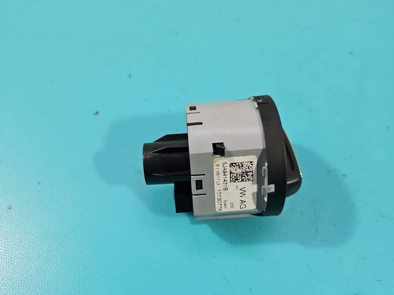 Перемикач кнопка Skoda Rapid 5JA941431B — фото деталі 4