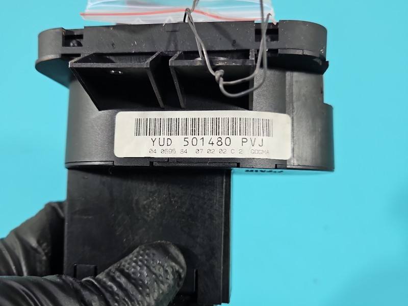 Перемикач кнопка Land Rover Range Rover YUD501480 — фото деталі 6