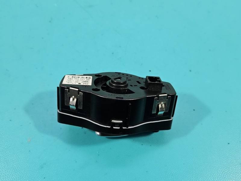 Перемикач кнопка Audi Q5 8K0941531AS — фото деталі 3