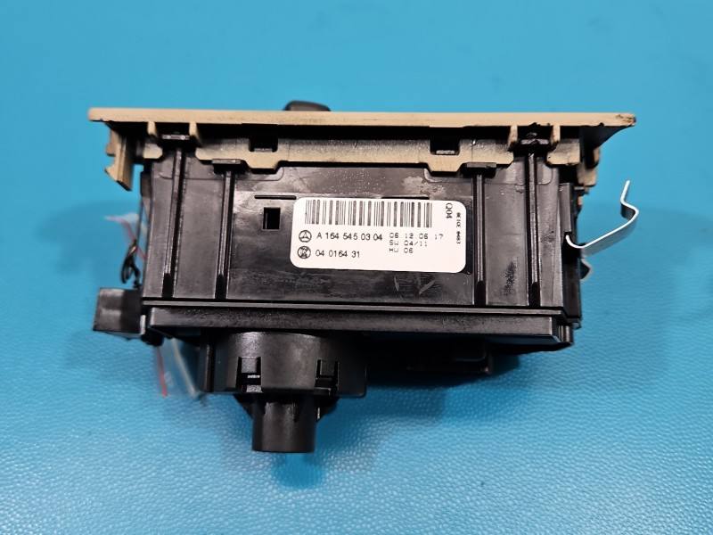 Перемикач кнопка Mercedes ML W164 A1645450304 — фото деталі 4