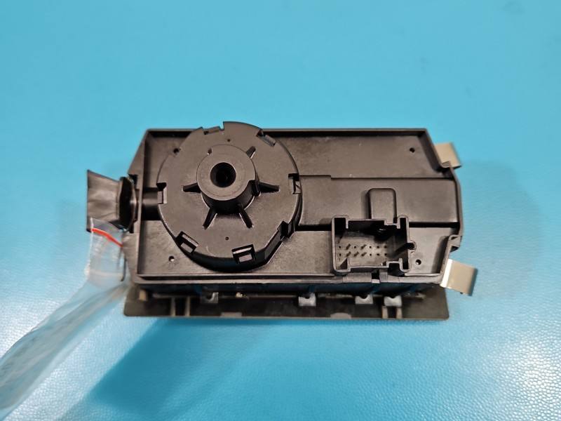 Перемикач кнопка Mercedes ML W164 A1645450304 — фото деталі 6