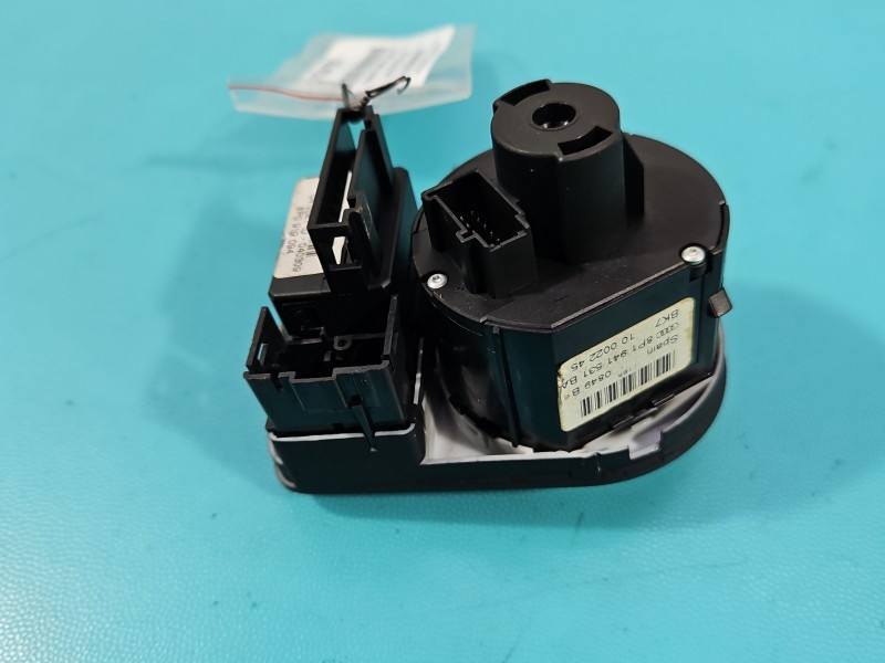 Перемикач кнопка Audi A3 8P 8P1941531BA — фото деталі 4