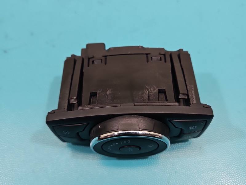 Перемикач кнопка Ford Mondeo DG9T-13D061-HDW — фото деталі 4