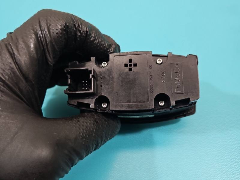 Перемикач кнопка Ford Transit BM5T-13A024-FE — фото деталі 4